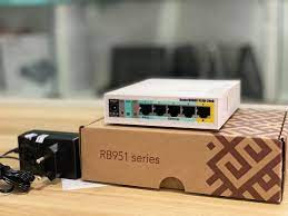 Routeur Mikrotik Wi-Fi RB951Ui-2HnD 2.4 GHZ