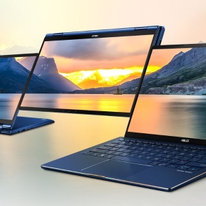 Asus zenbook fliP 13.3 pouces Core i7 12th génération  16Go Ram DDR5 512 GO SSD stockage Tactile réversible