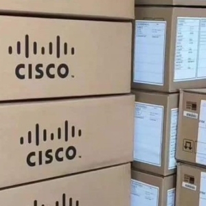 Switch Cisco Catalyst 9200L 48 PORTS - E 4x 10G - commutateur - intelligent - 48 x 10/100/1000 (PoE+) - Montable sur rack - PoE+ (740 W)