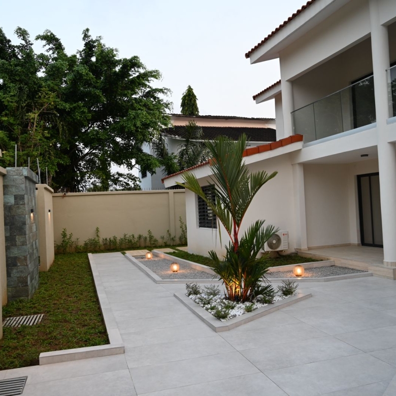 Agence immobilière SIKAFRIK Group à Abidjan