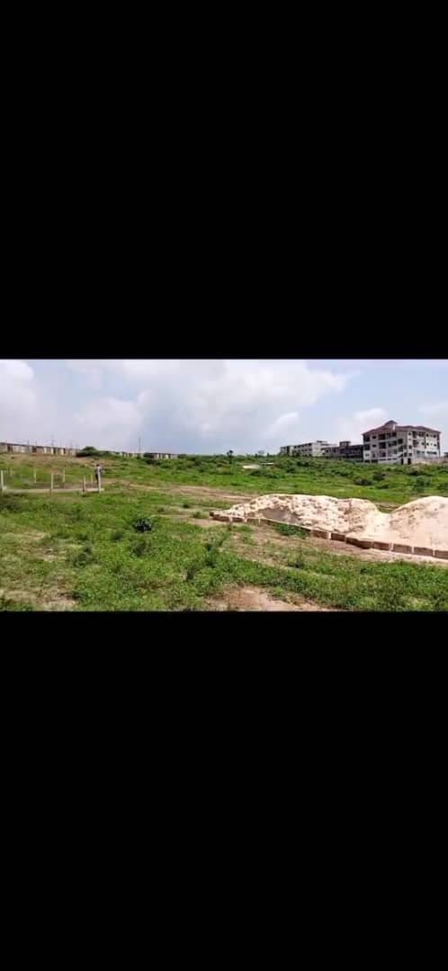 WhatsApp Image 2025-11-03 à 15.27.47_530d4291