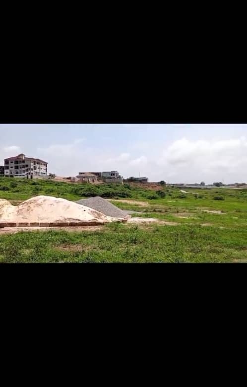Trois(03) terrains avec ACD – Bingerville