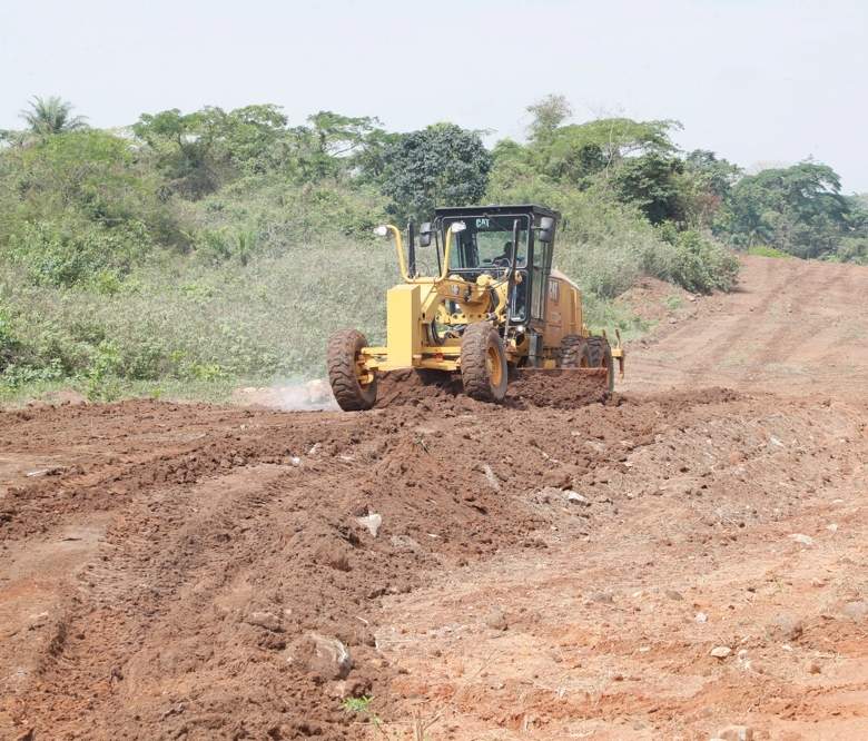 VENTE EXPRESS DE TERRAIN A DABOU HORS BAFFE
